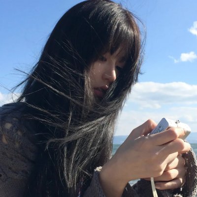 内心强大的美女白川